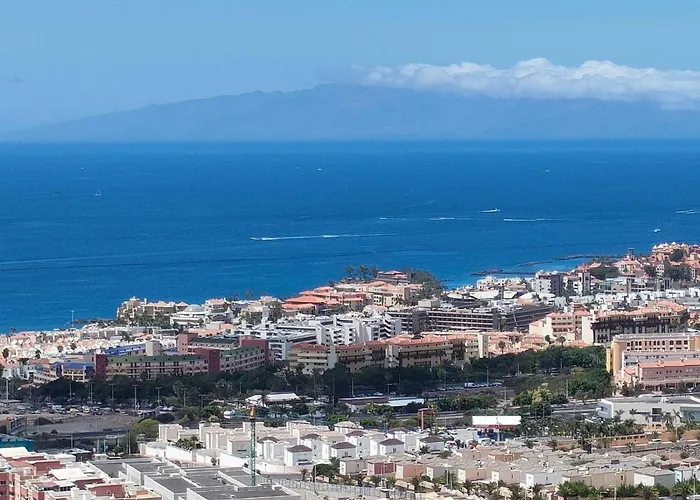 Beautiful Sunset View Apartment