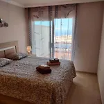 Beautiful Sunset View Apartment