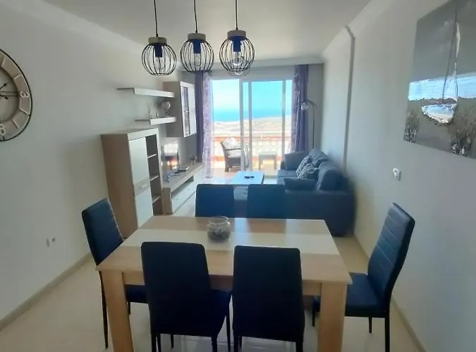 Beautiful Sunset View 阿德耶