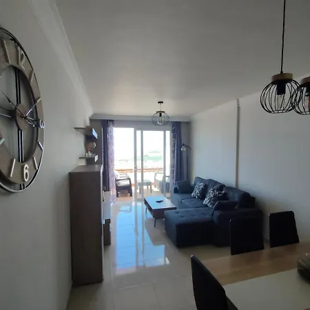 Beautiful Sunset View Apartment